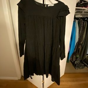 Black flowy dres!
